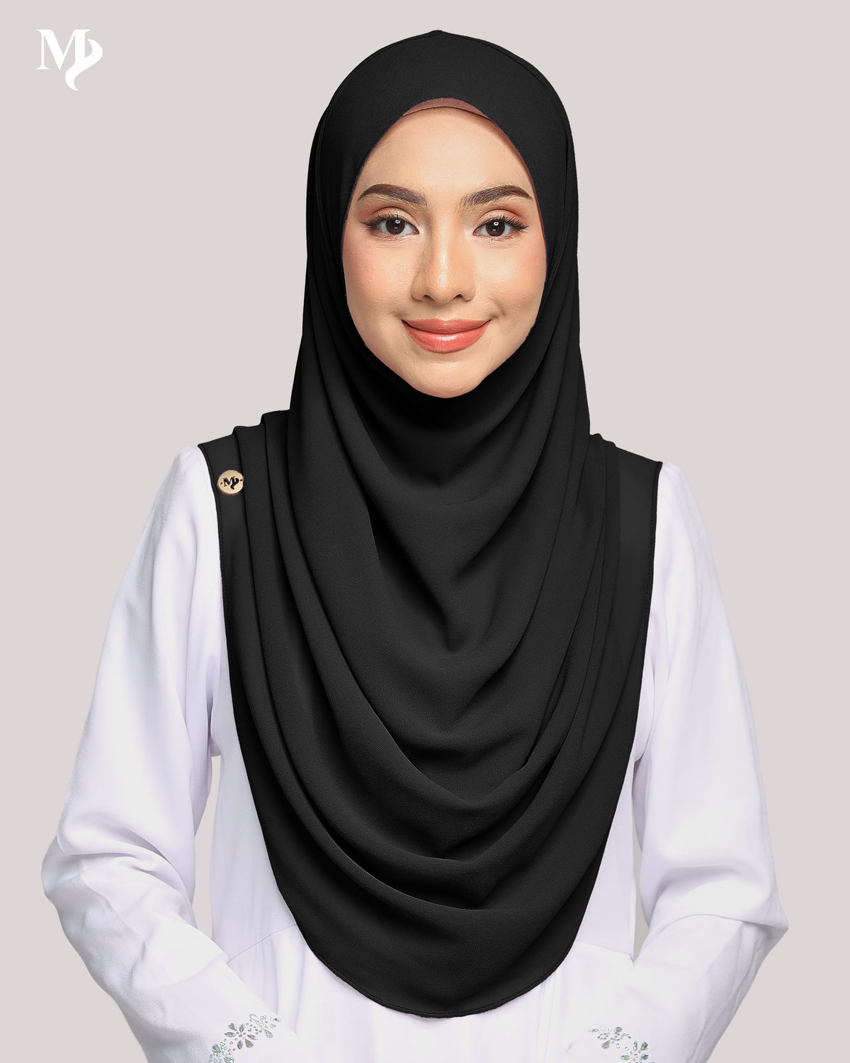 IVY INSTANT IN BLACK