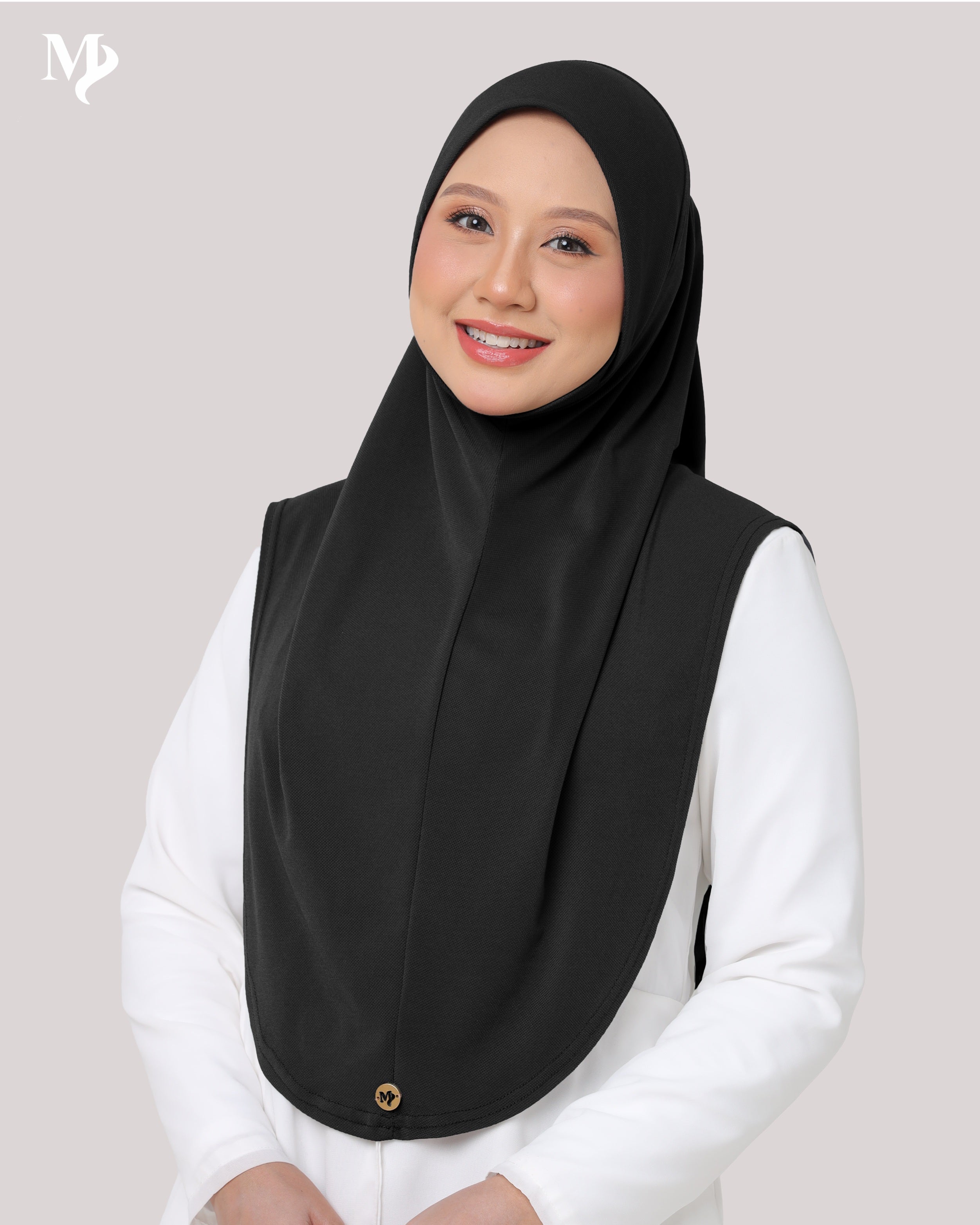SAFAA IN BLACK