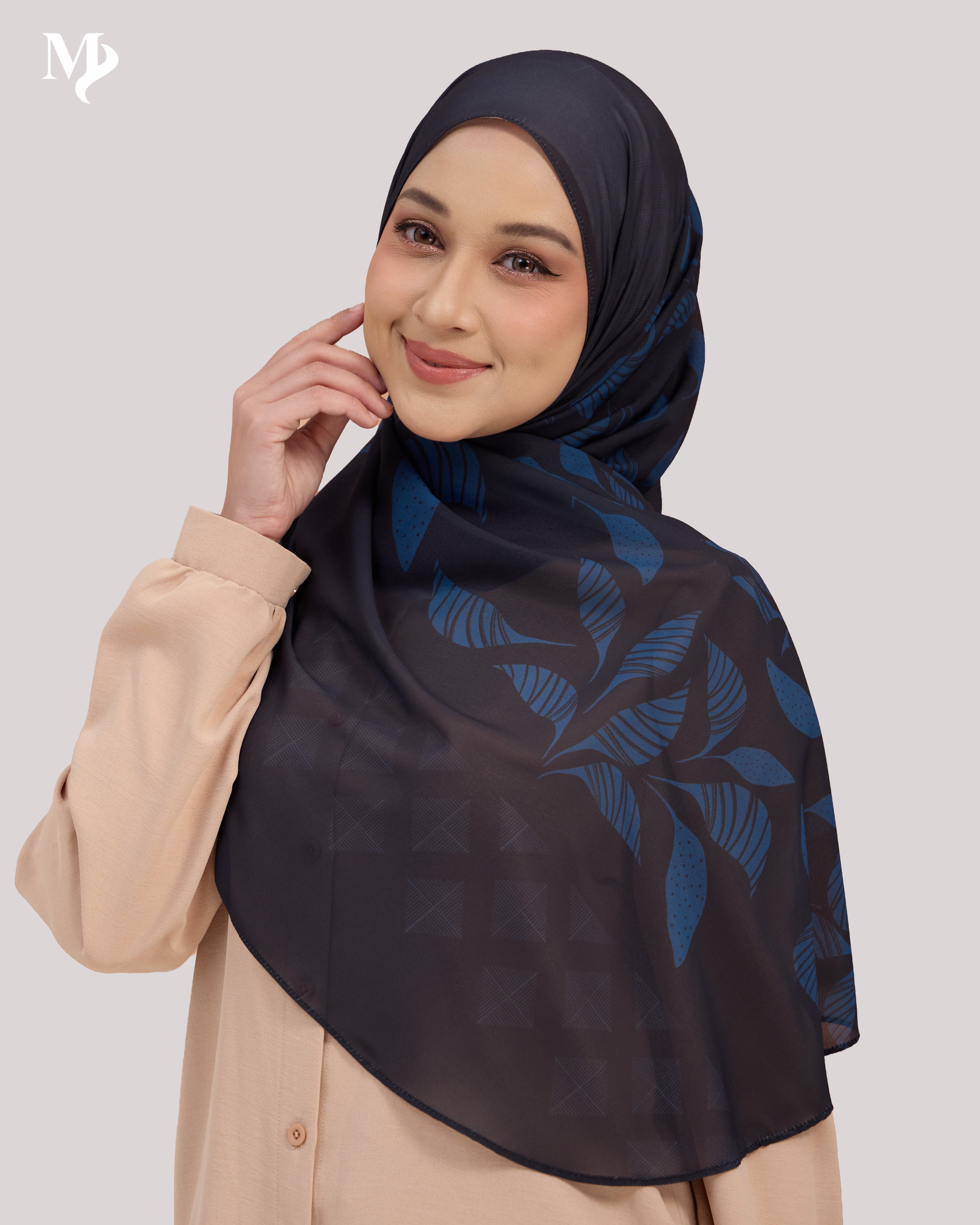 DALILA SHAWL IN BLUE IVY