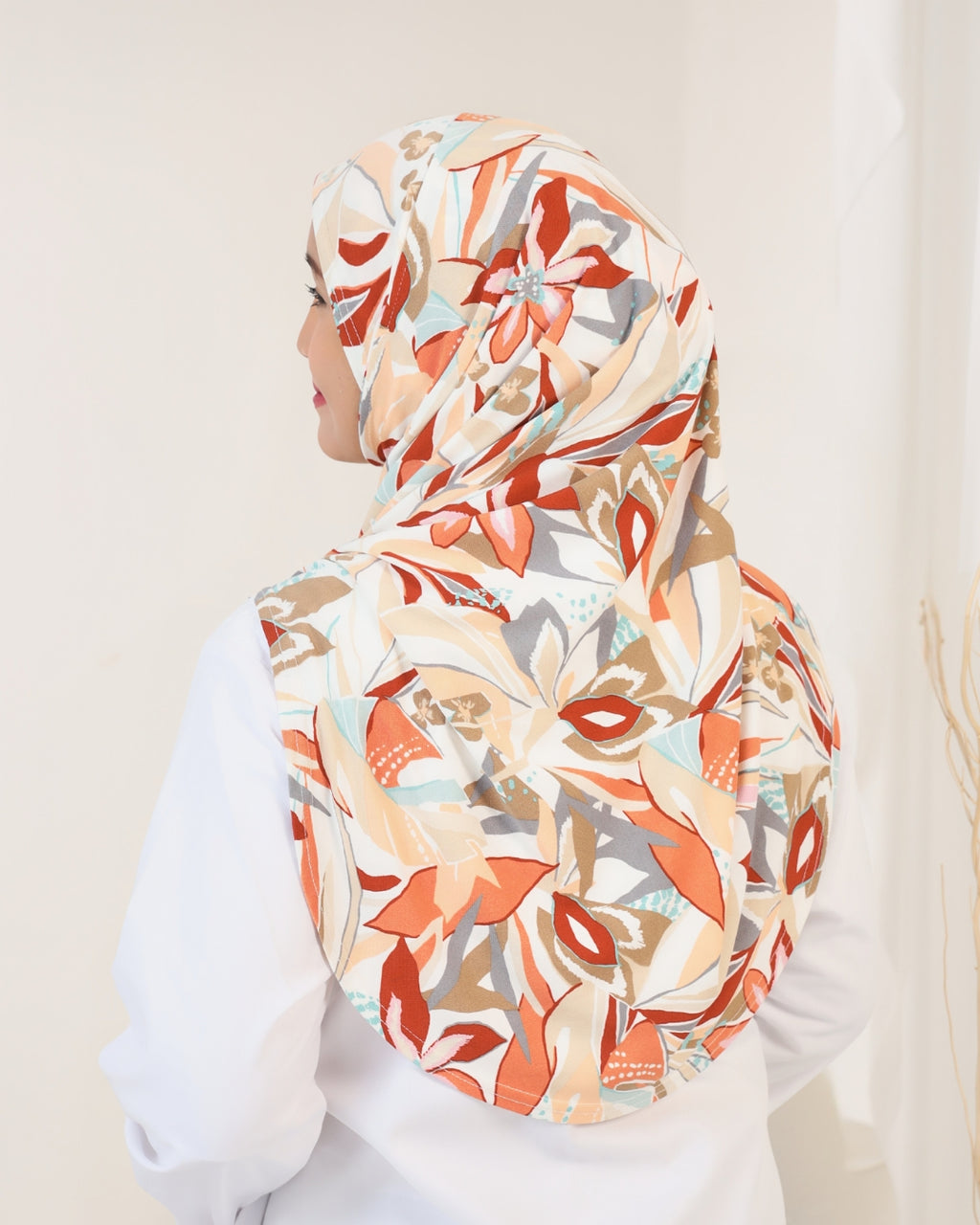 STELLA PRINTED IN SUNLIGHT