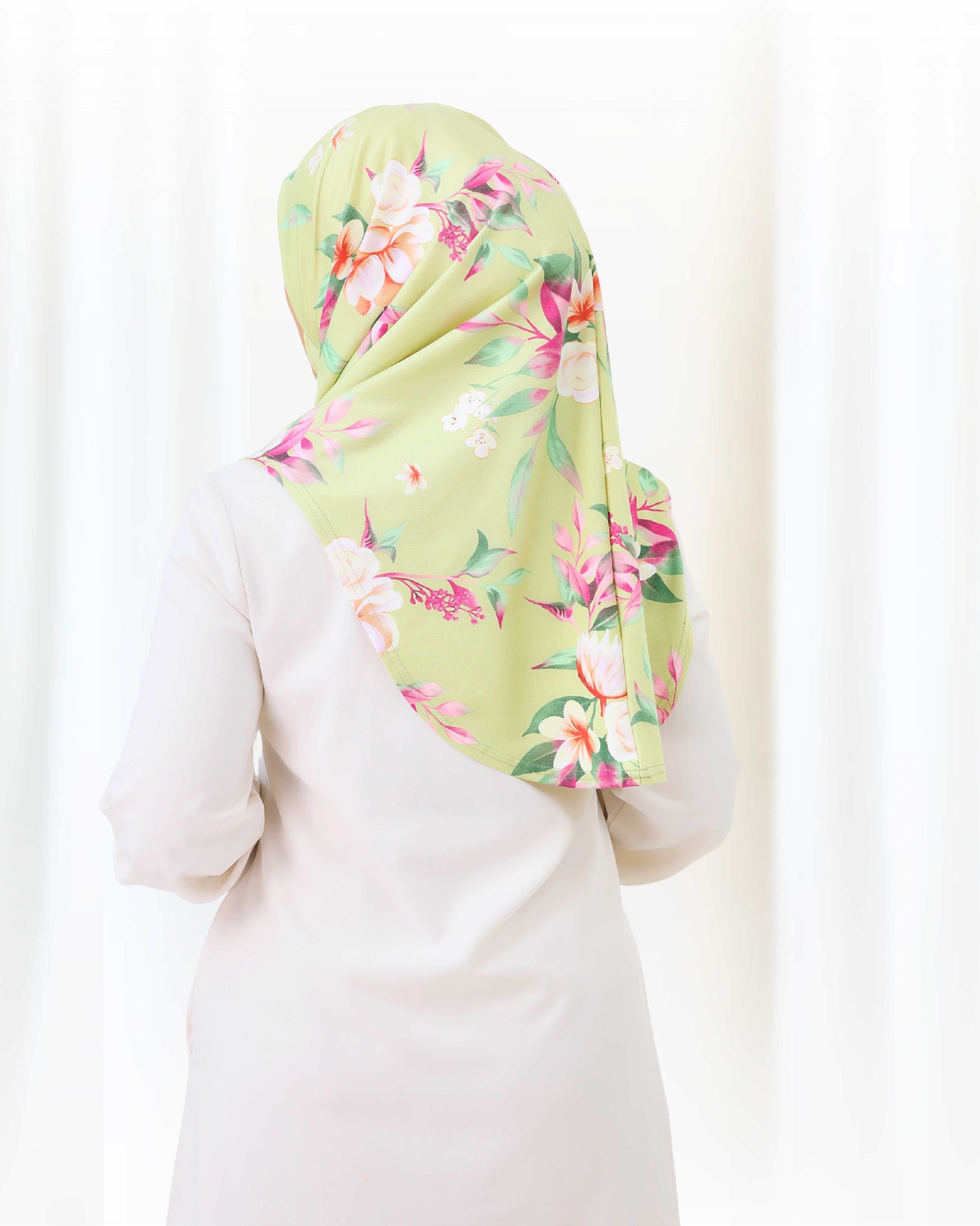 NUHA PRINTED IN MINT GREEN