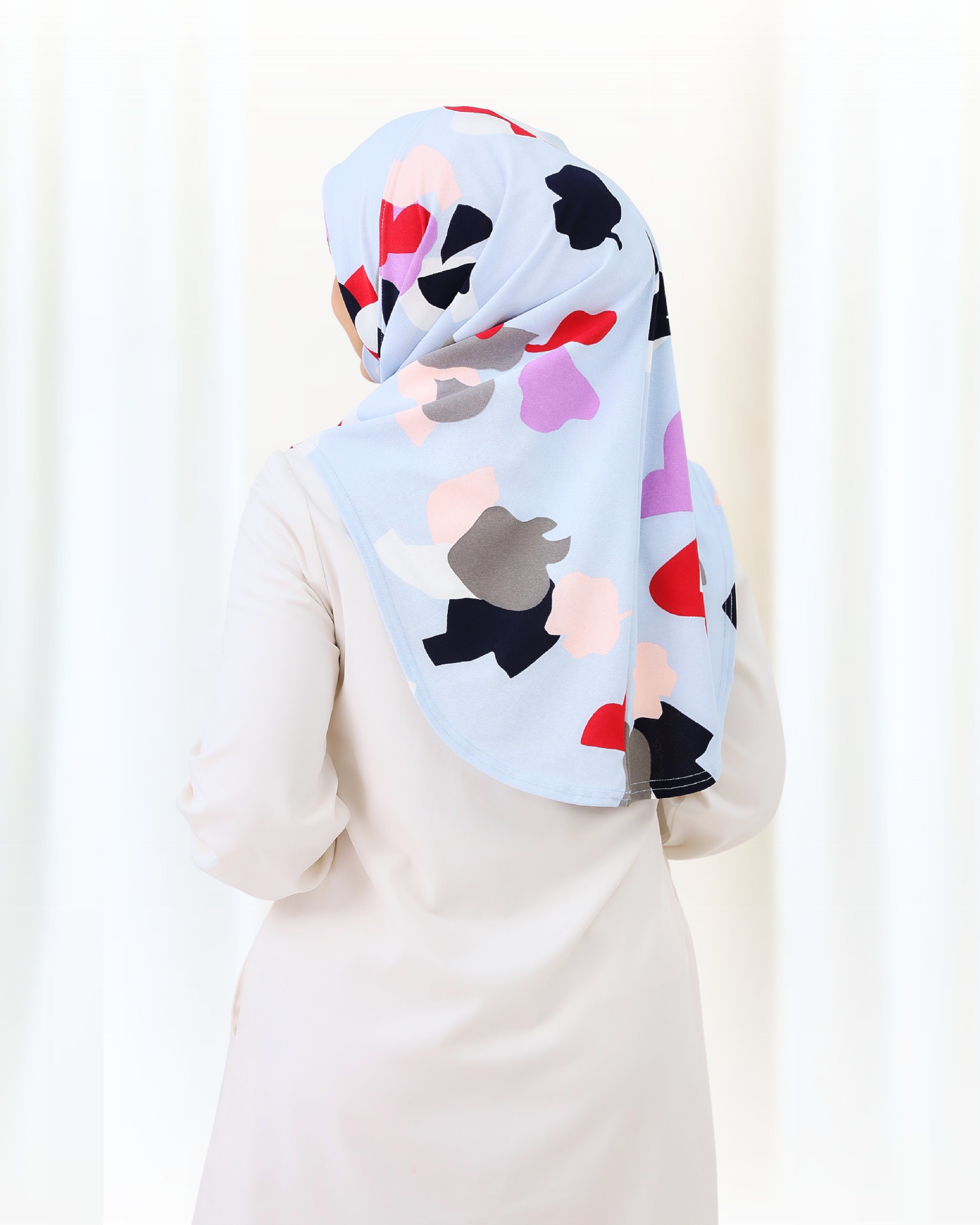 NUHA PRINTED IN LOUD BLUE