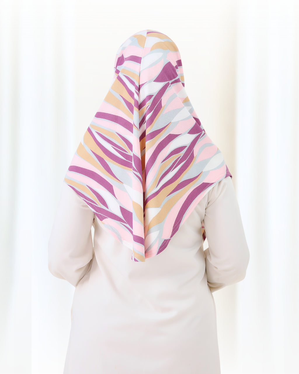 NUHA PRINTED IN LOUD PURPLE