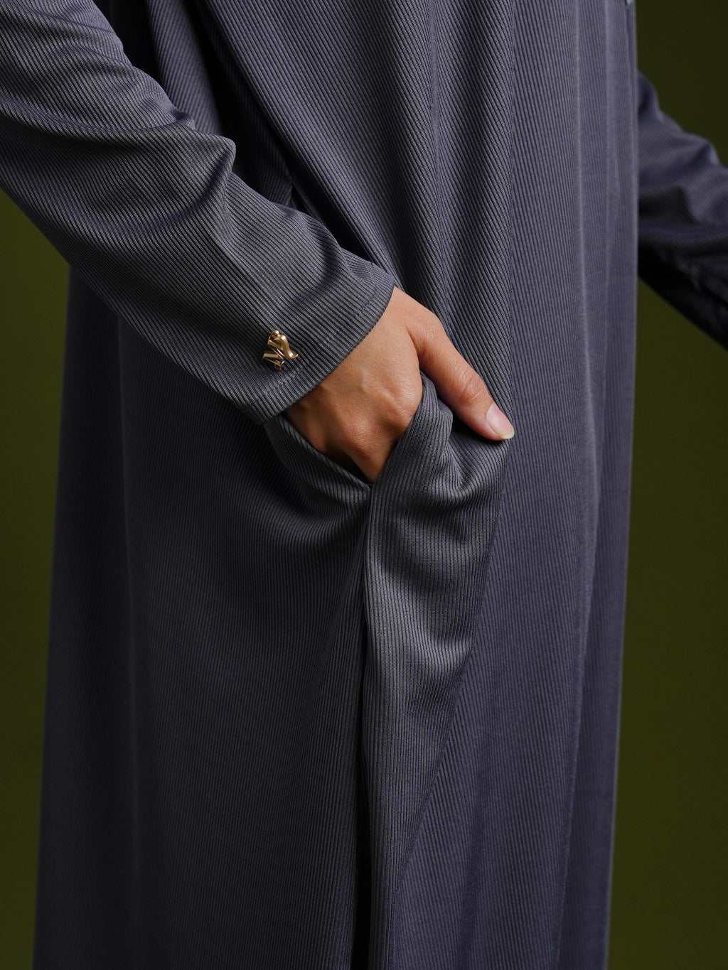 HIJRA MOM IN CHARCOAL GREY