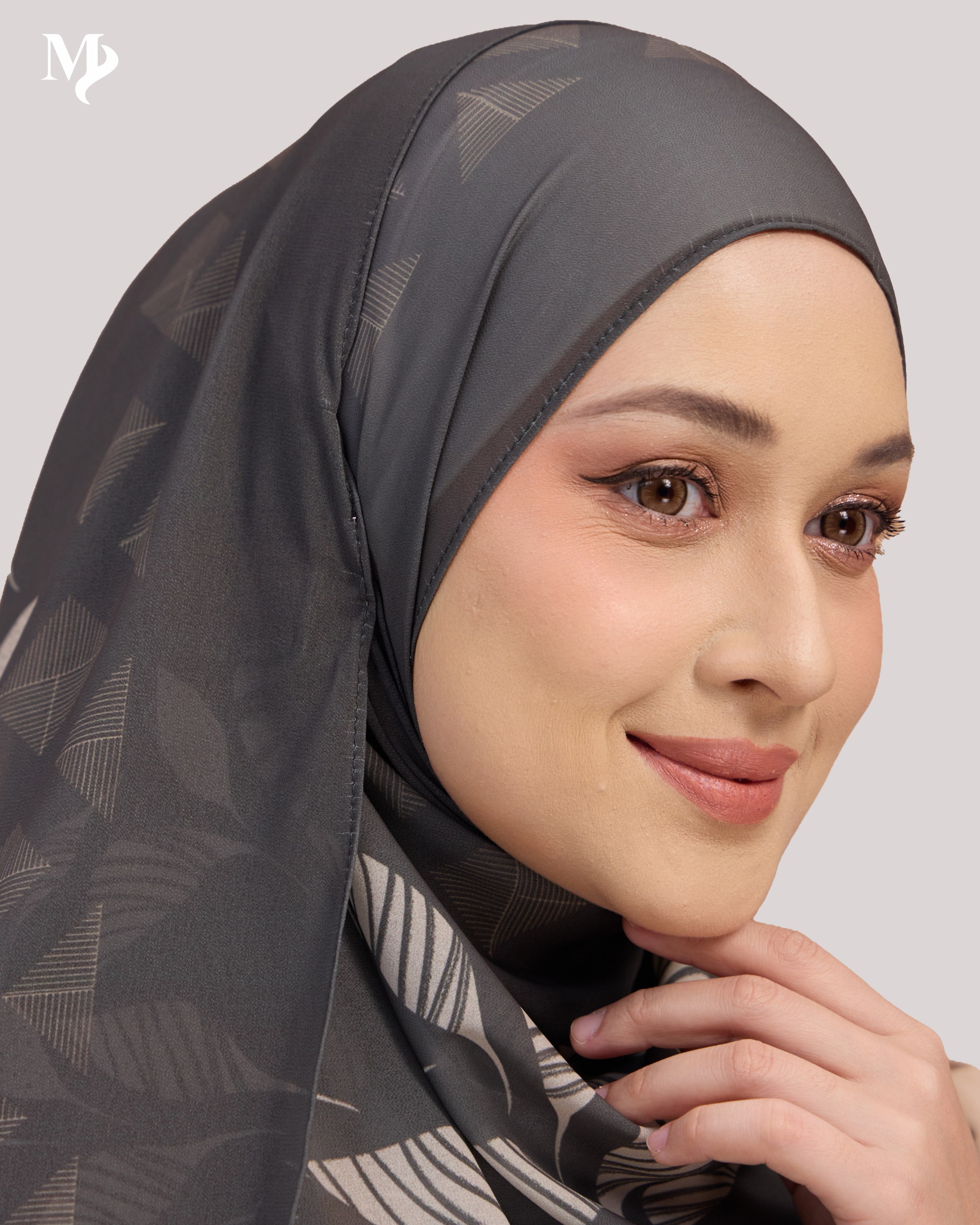 DALILA INSTANT IN CHARCOAL IVY