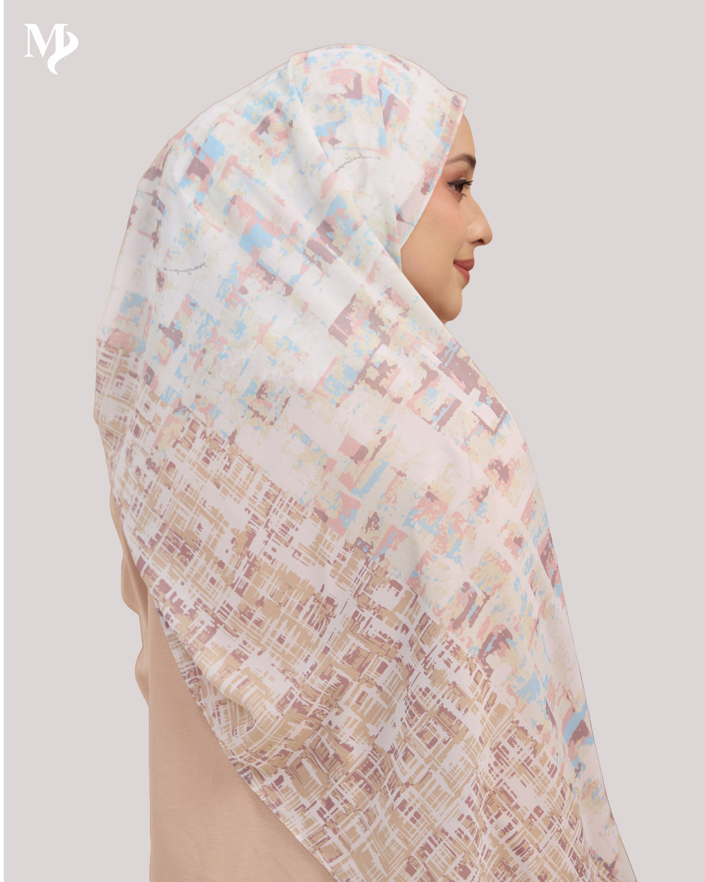 DALILA SHAWL IN CREAM MOSAIC