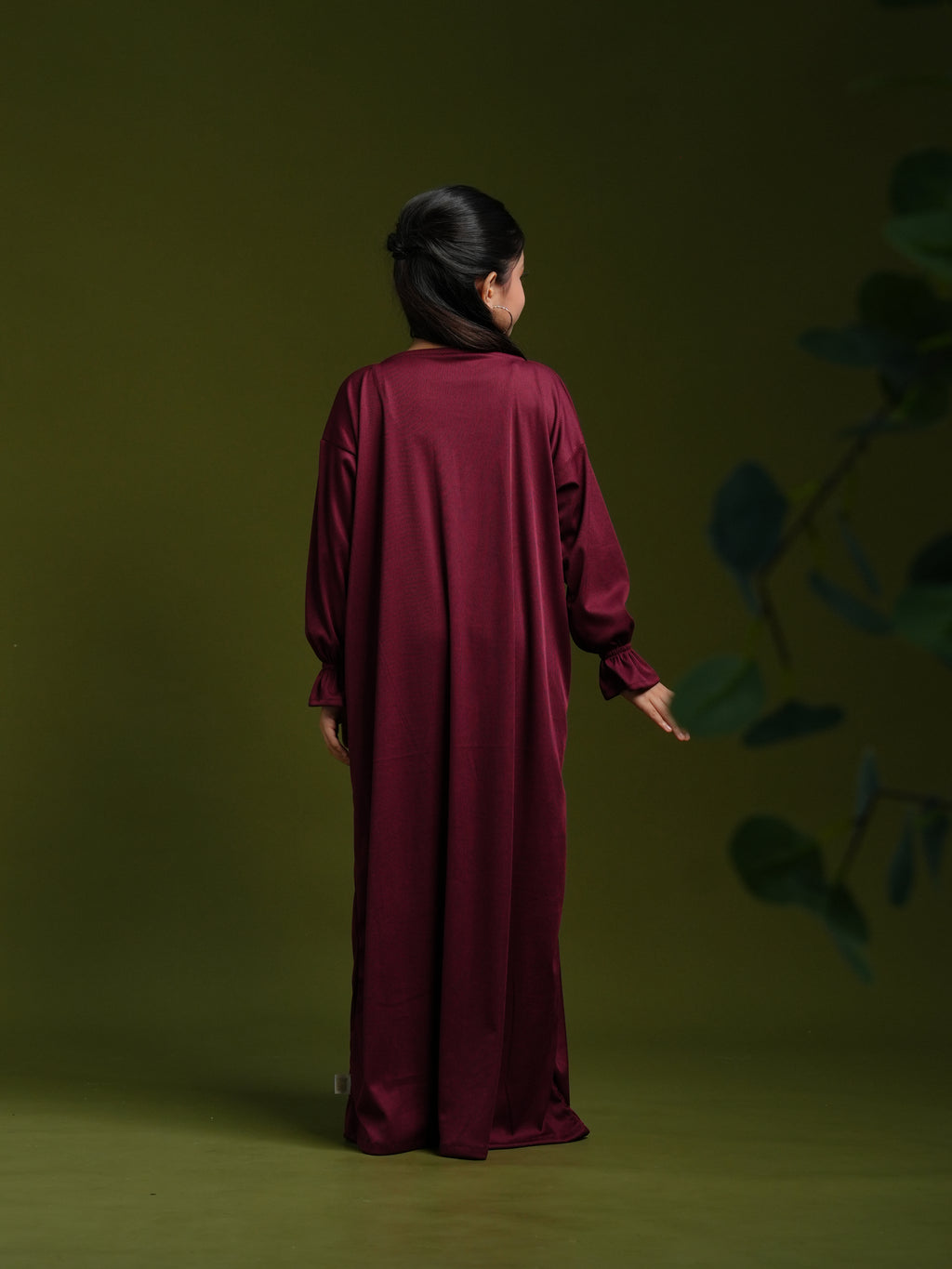 HIJRA KIDS IN DARK MAROON
