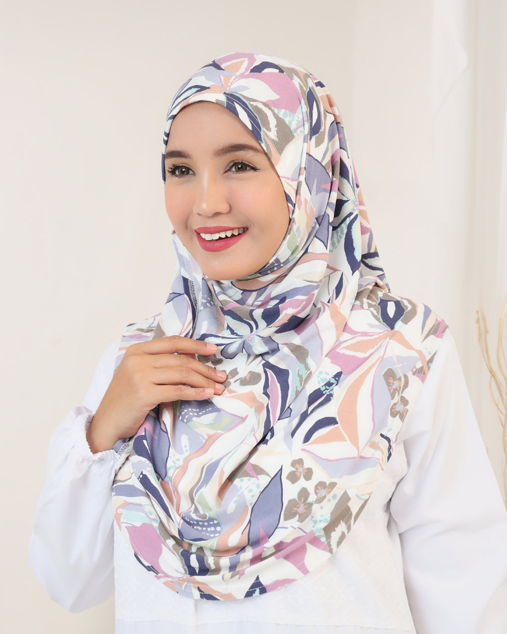 STELLA PRINTED IN FLORAL BLUE