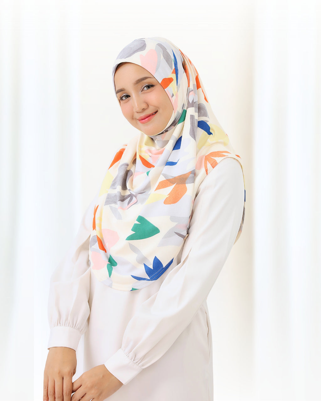 NUHA PRINTED IN LOUD YELLOW