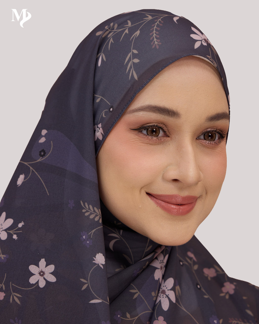 DALILA SHAWL IN GRAPHITE VINE