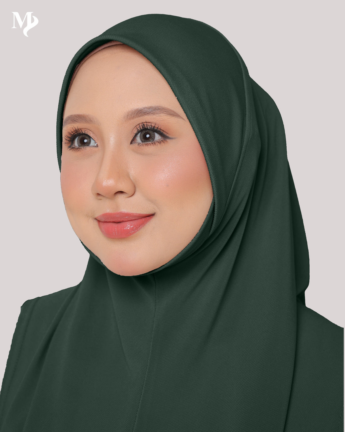 SAFAA IN GREY GREEN