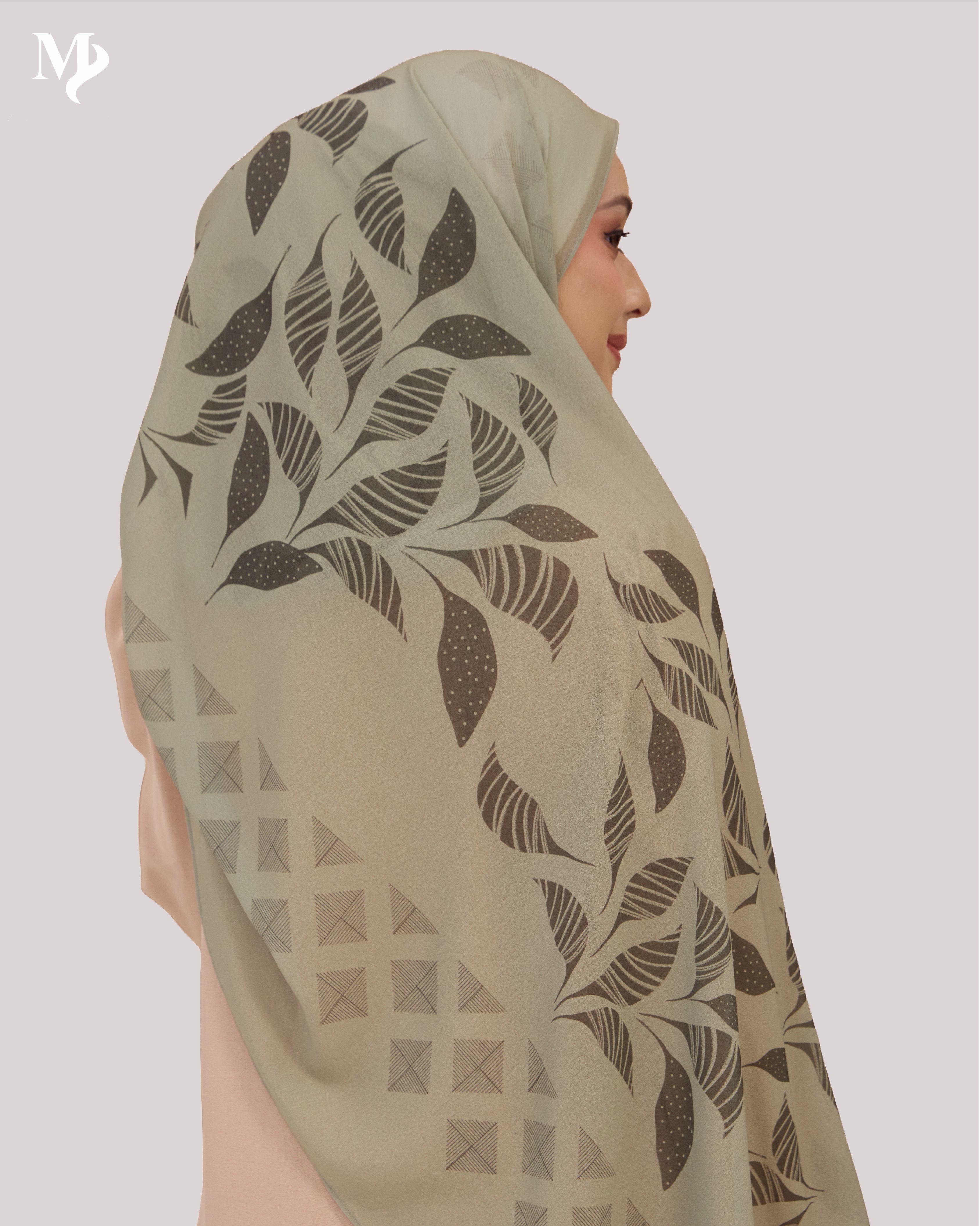 DALILA SHAWL IN GREEN IVY