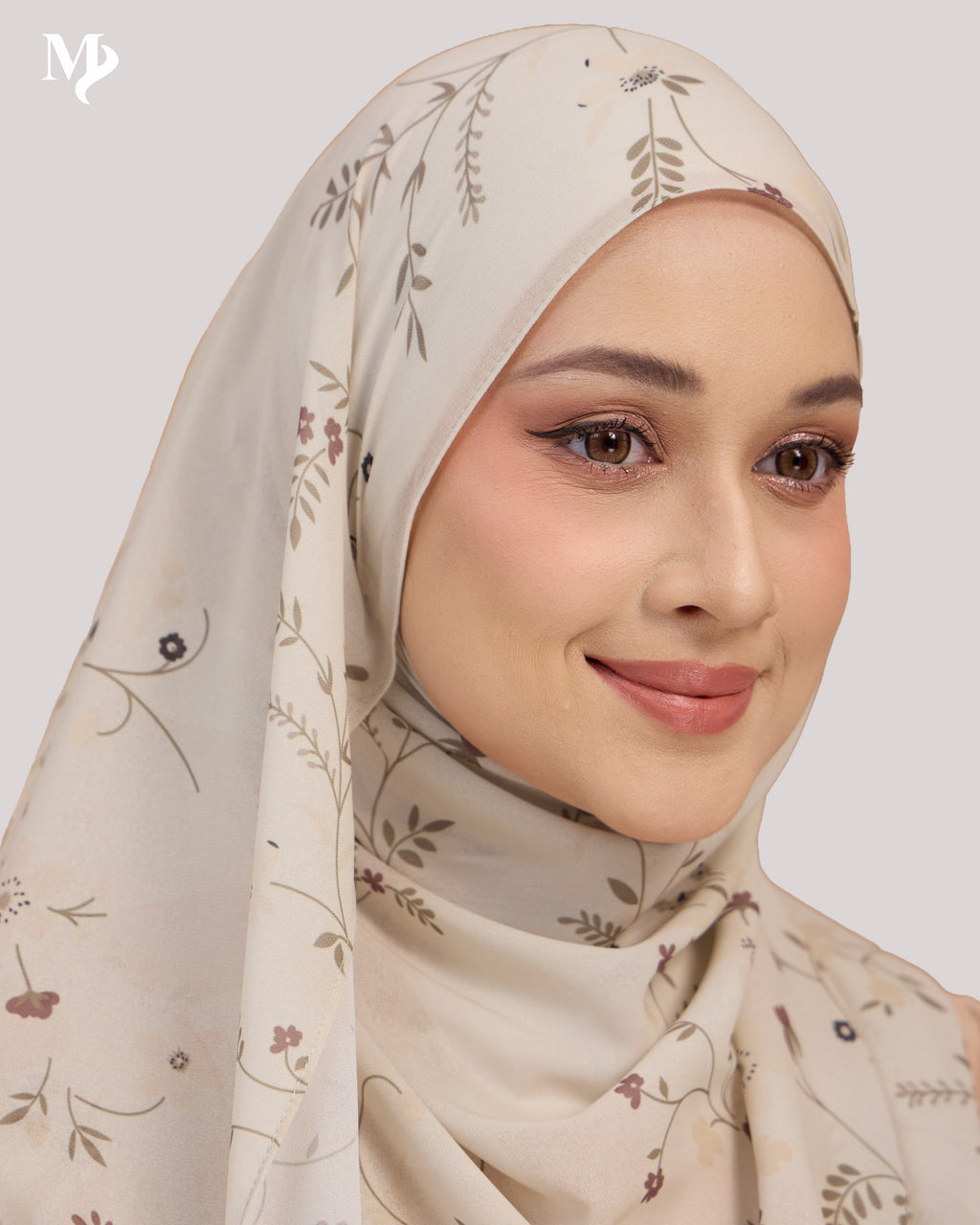 DALILA SHAWL IN IVORY VINE
