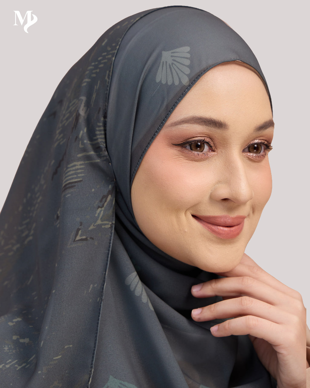 DALILA INSTANT IN PEWTER SHELL