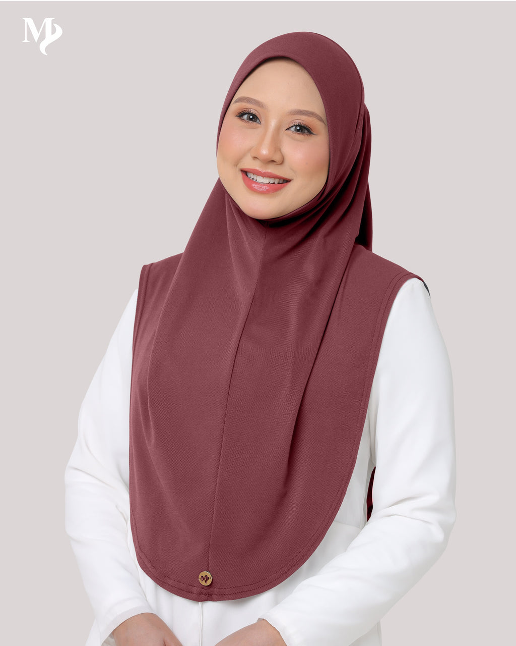 SAFAA IN RUBY WINE