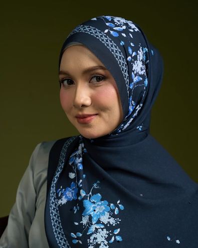 MYZURA IN PETAL BLUE