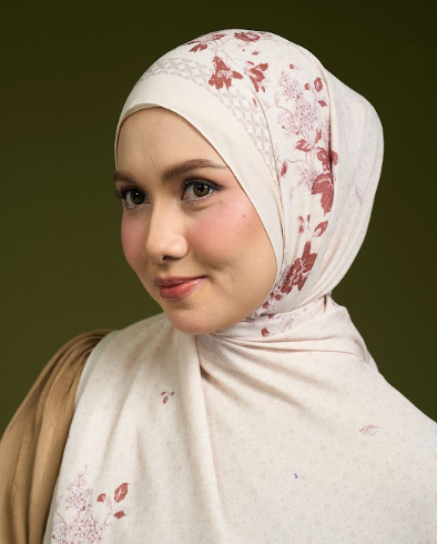 MYZURA IN PETAL CREAM