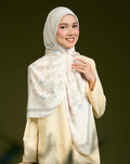 MYZURA IN YELLOW BLOOM