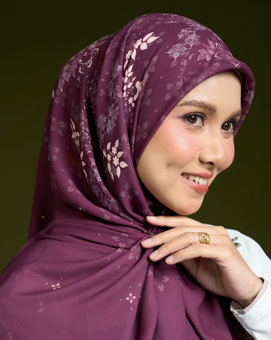 MYZURA IN MAGENTA FLEUR
