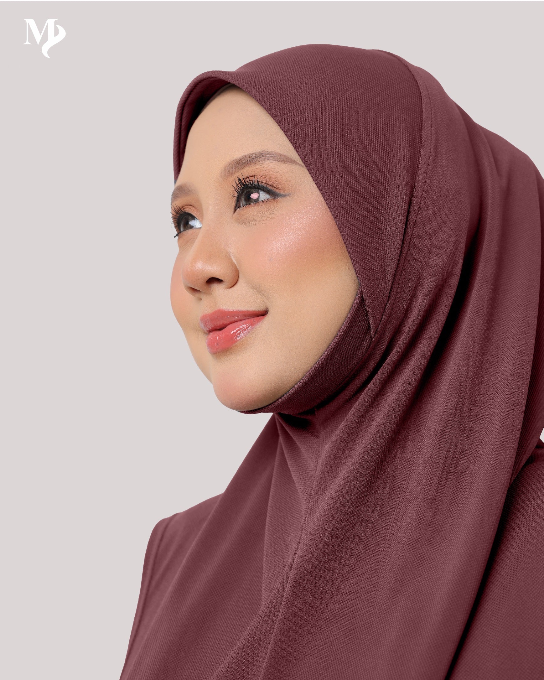 SAFAA IN TAWNY PORT