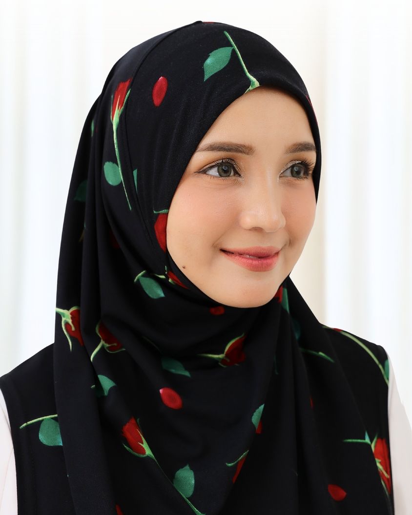 NUHA PRINTED IN SWEET BLACK
