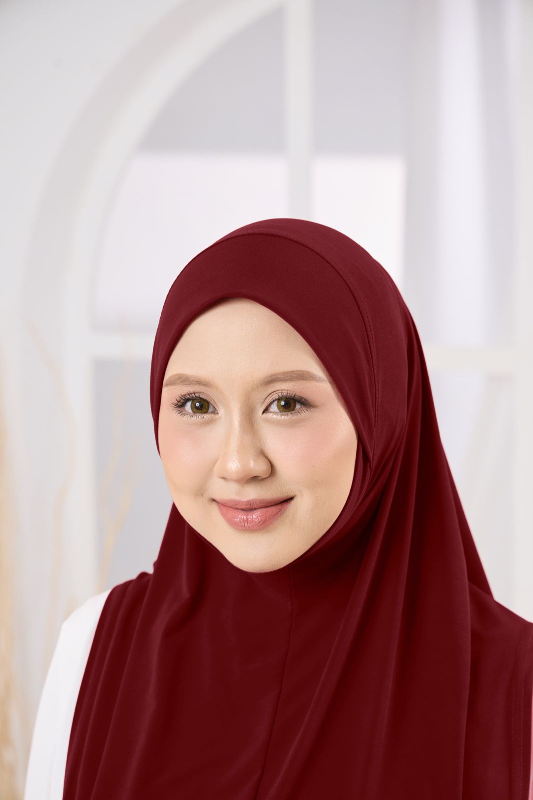 AFYA HIJAB IN BARN RED