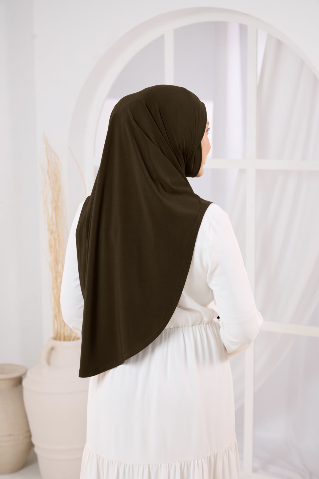 AFYA HIJAB IN DARK WALNUT