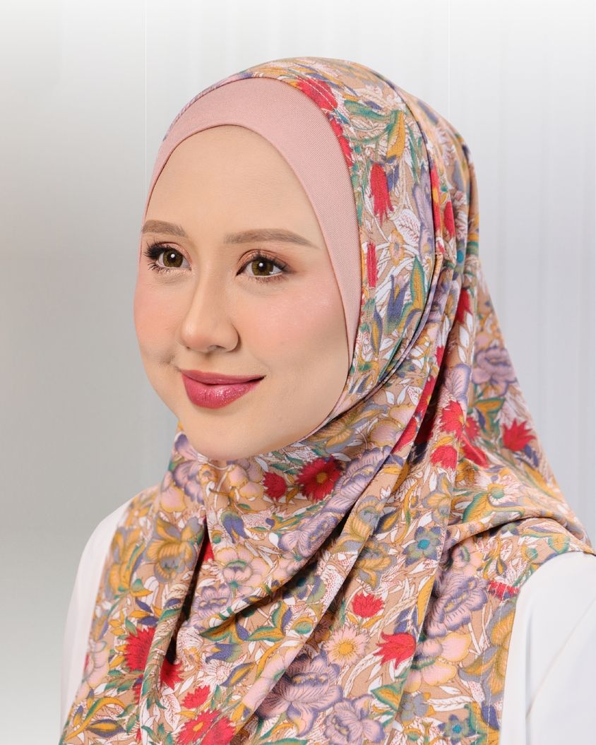 SHIYA HIJAB IN BLUSH PEACH
