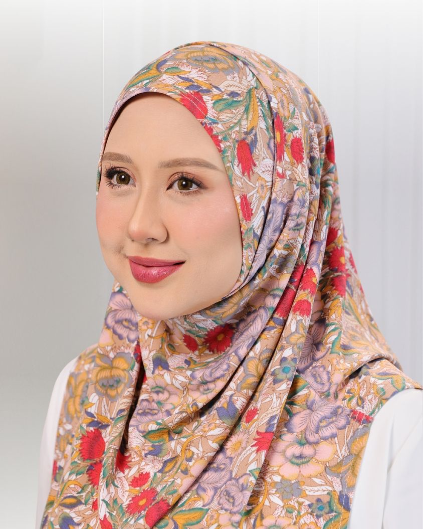 SHIYA HIJAB IN BLUSH PEACH