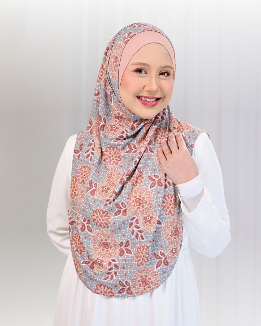 SHIYA HIJAB IN ASH BROWN