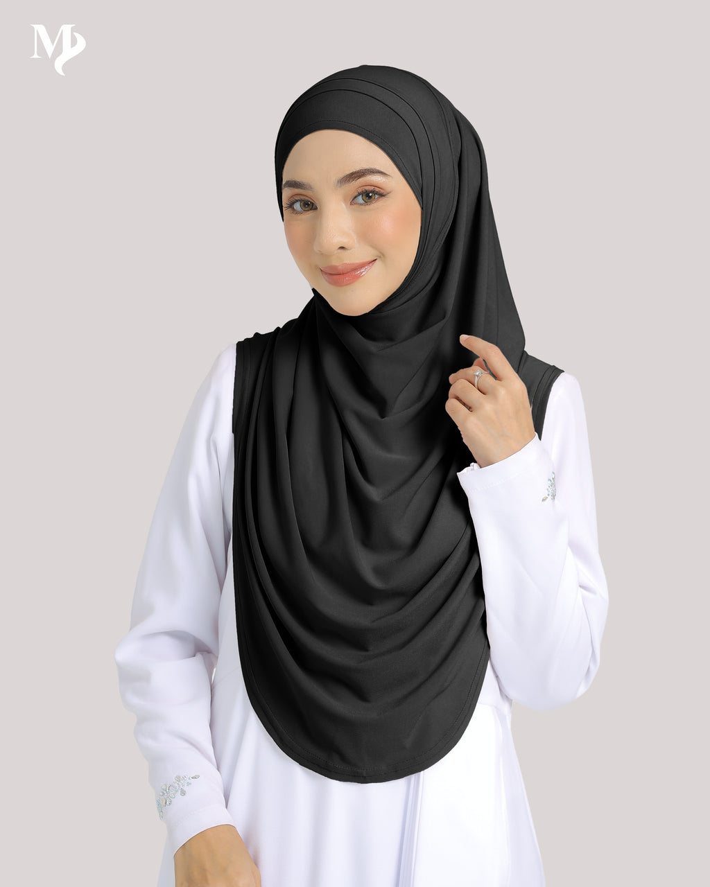 ZARA INSTANT 2.0 IN BLACK