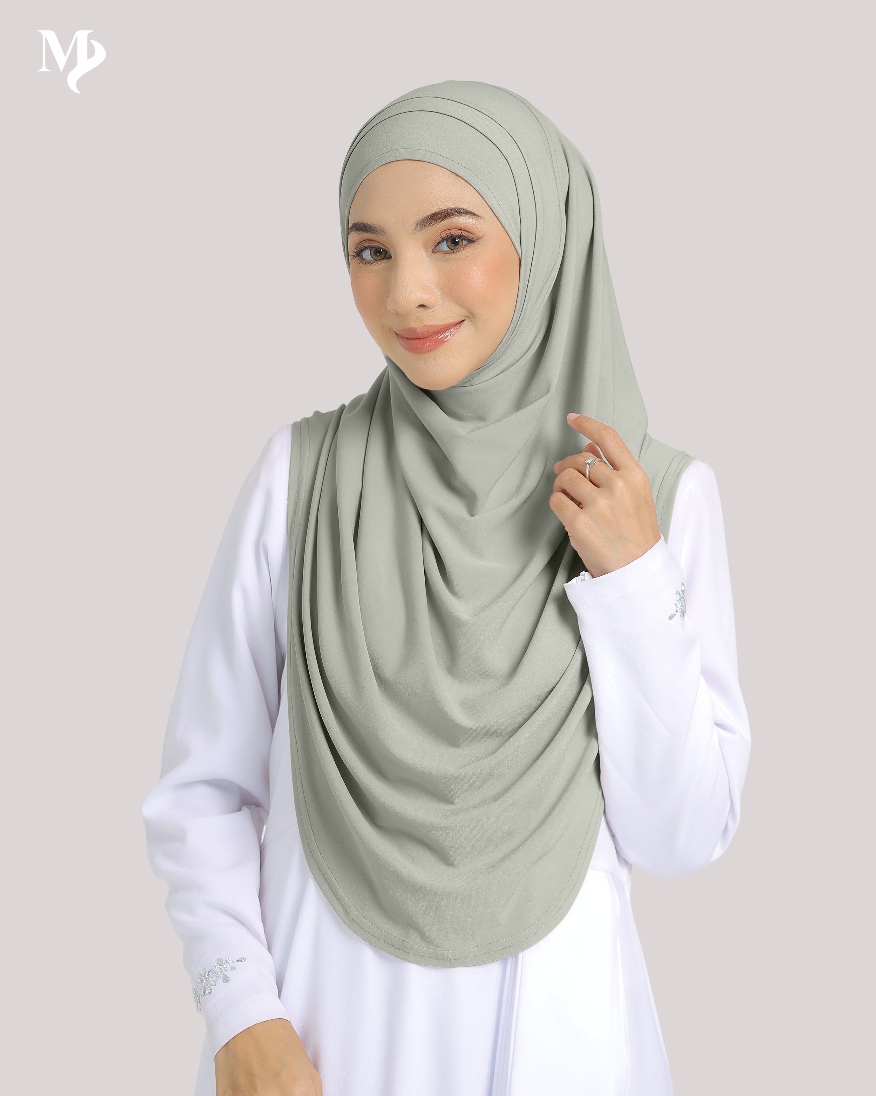 ZARA INSTANT 2.0 IN CHALK GREEN