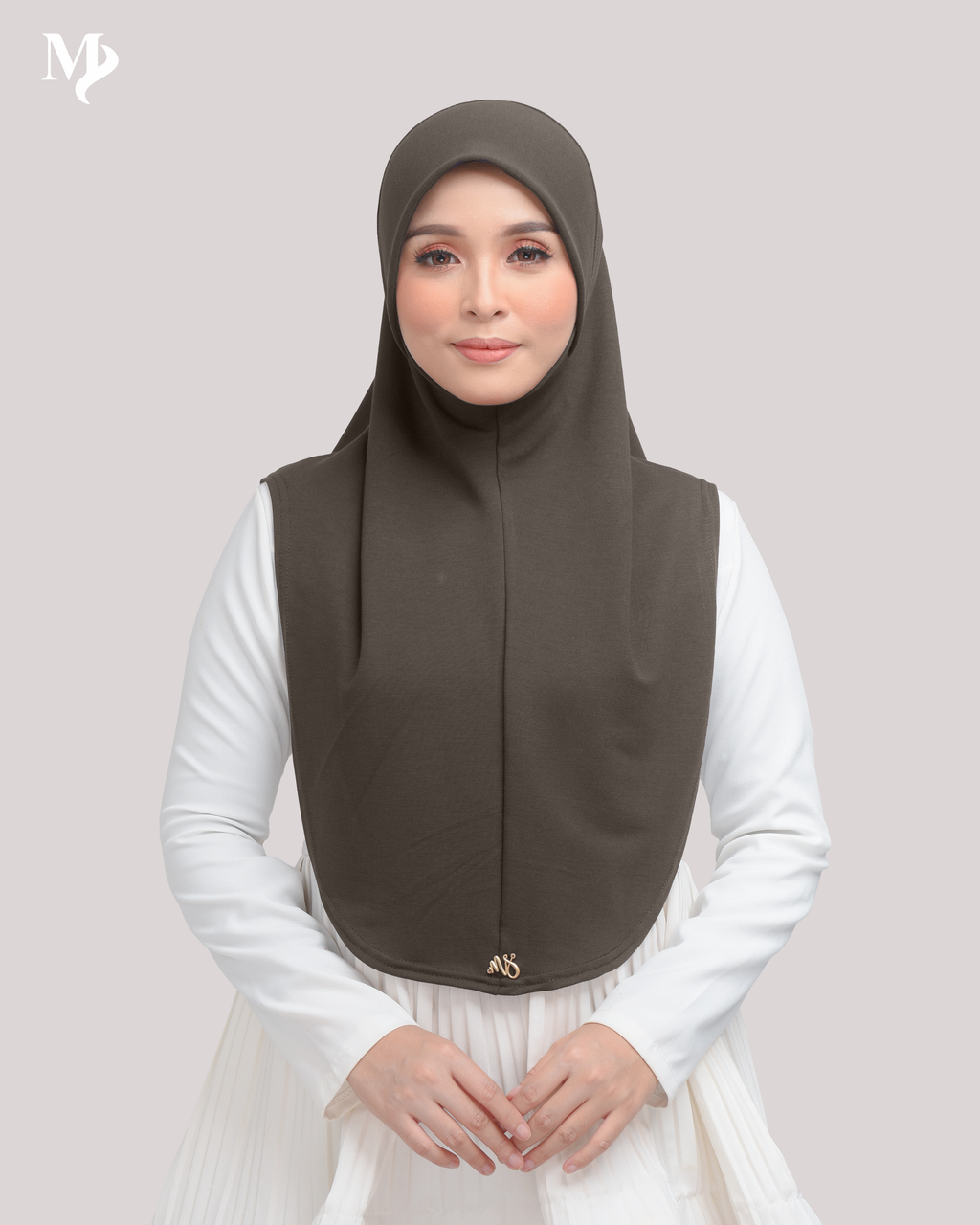 MARYAM SARUNG IN COFFEE