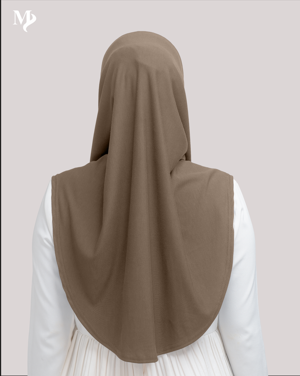 MARYAM SARUNG IN GINGERBREAD