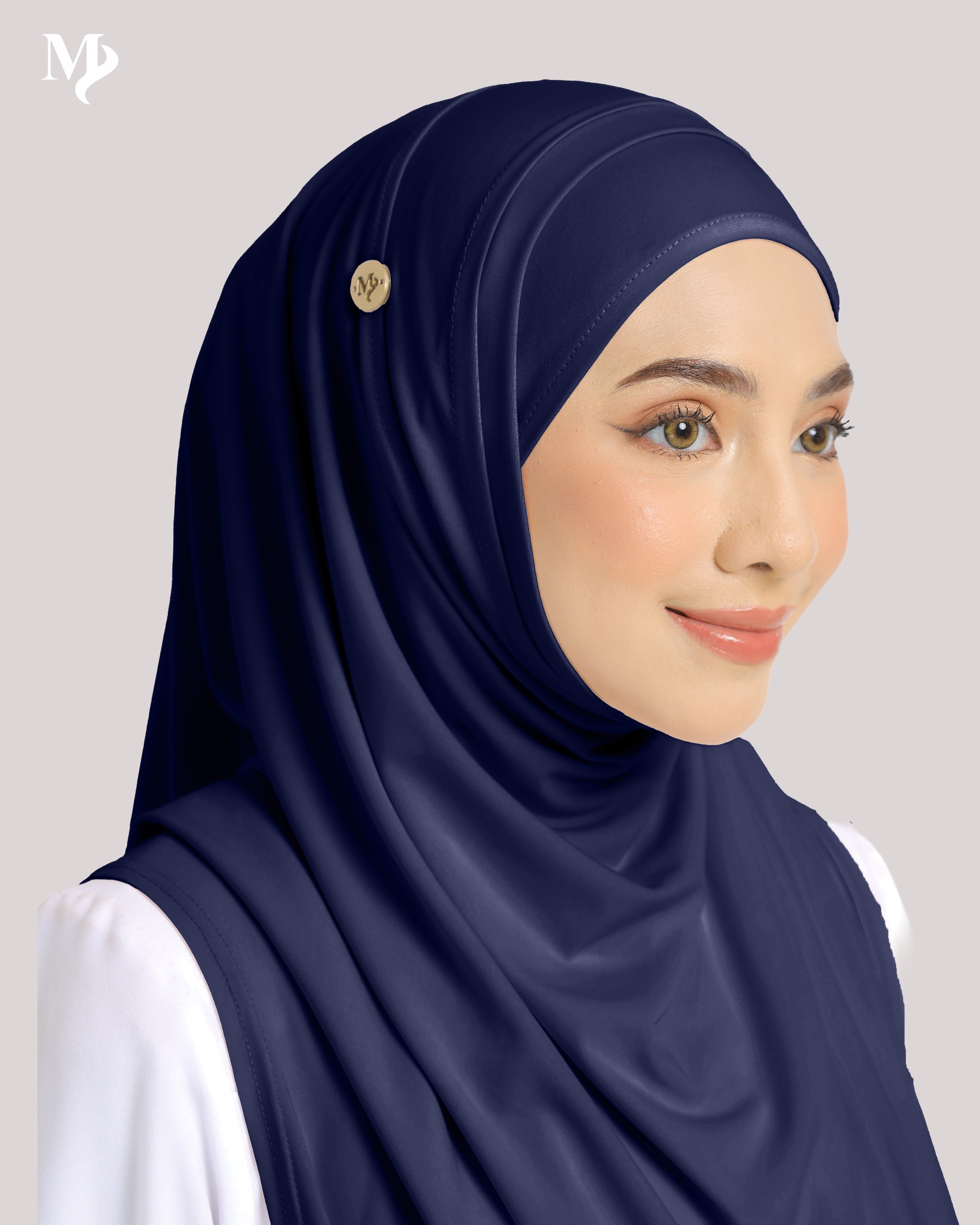 ZARA INSTANT 2.0 IN NAVY BLUE