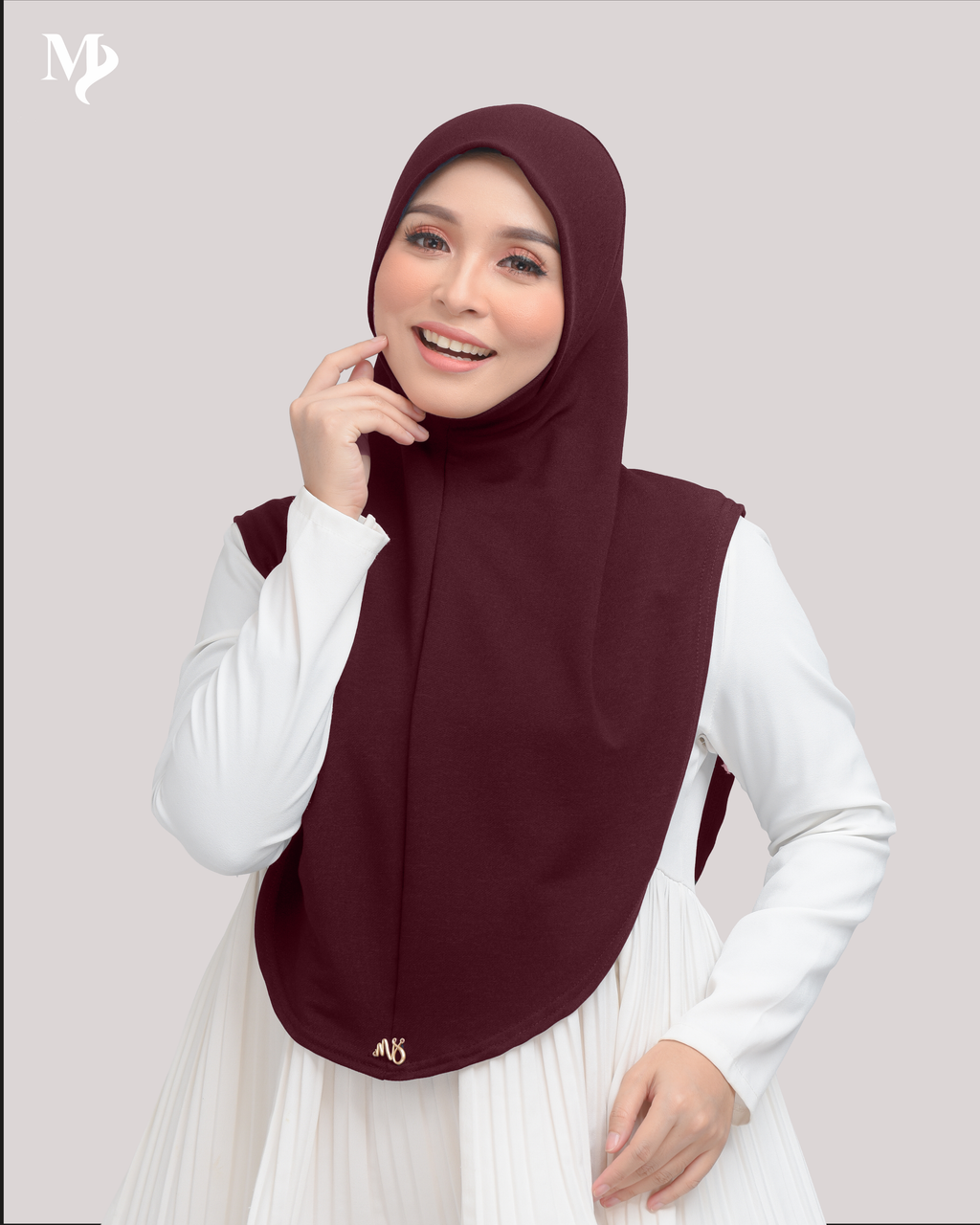 MARYAM SARUNG IN ROSELLE